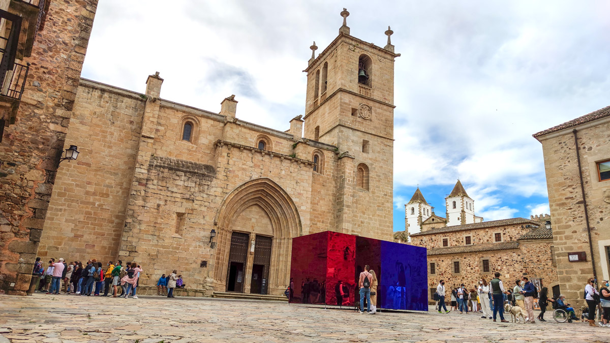 RUTA A PIE POR LA CIUDAD MONUMENTAL DE CÁCERES