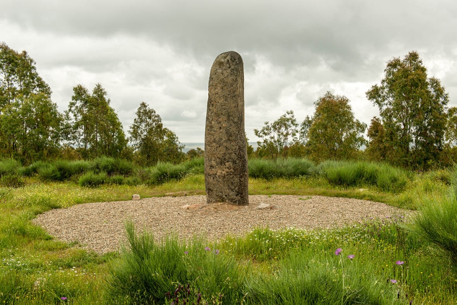 Menhir del Cabezo